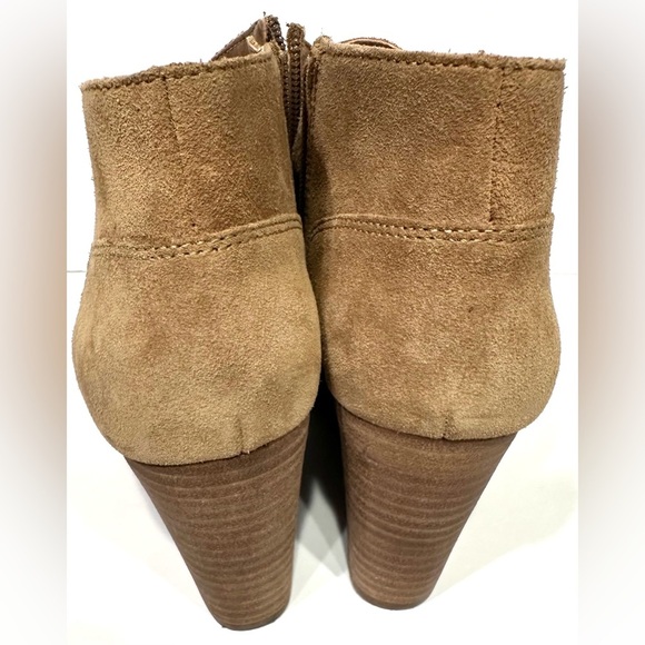 Lucky Brand Shylow Suede Lace Up Wedge Booties Size 8 (38.5) Beige Leather Boots - Picture 5 of 11